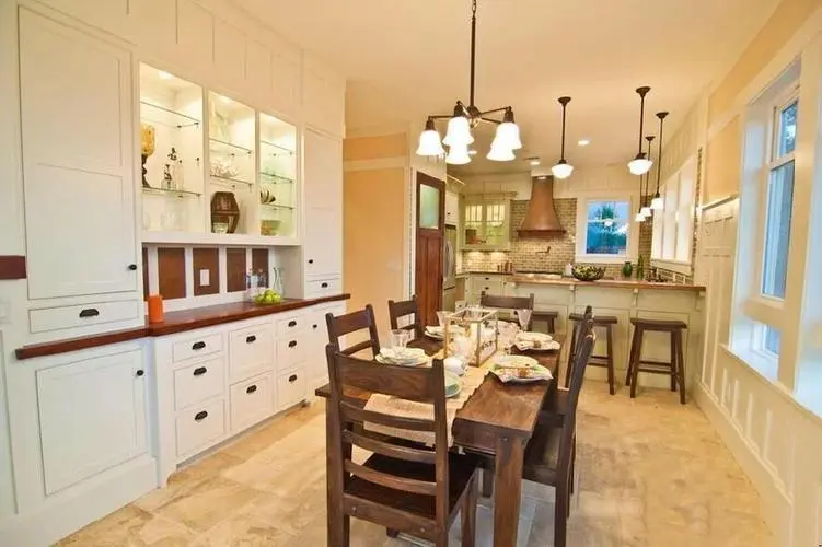 餐厅放什么花 家居环境风水好