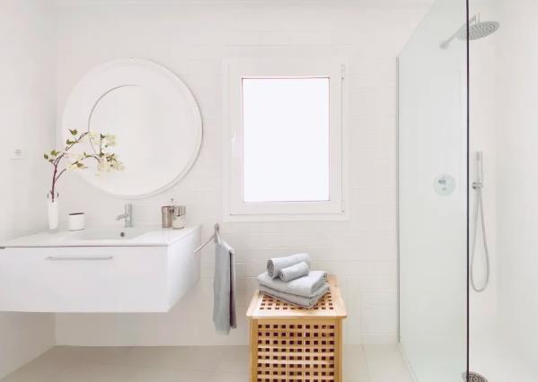 卫生间在房子正中间的风水怎么样? 卫生间在房子正中间的风水怎么样?