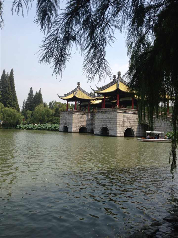 播报7月3日生肖_兔、马、虎运势预测 属牛人今天压力增大- 易德轩吉祥物商城