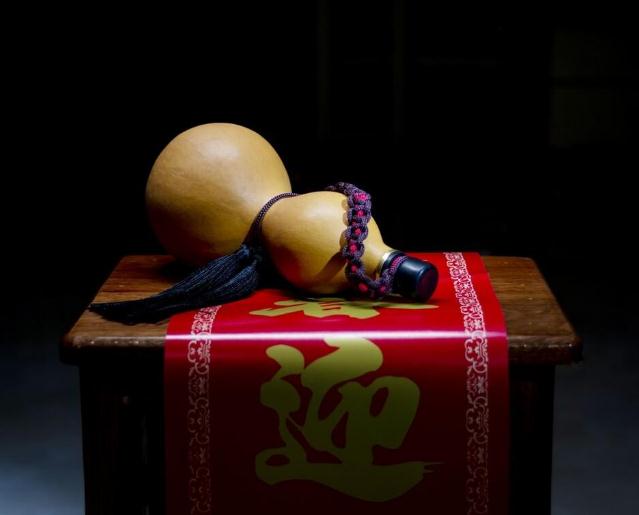 风水葫芦适合摆放家中哪个位置(葫芦的风水作用及摆放)-易德轩吉祥商城