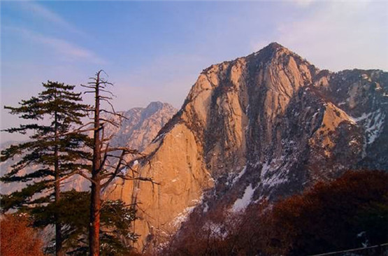 八字带“金舆”的日主有什么样的性格呢？-易德轩吉祥网