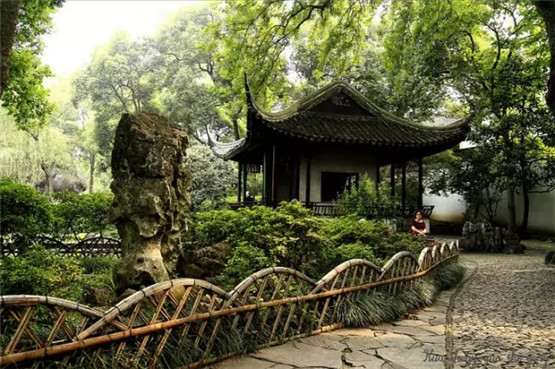 属水人必备的职场防小人风水指南