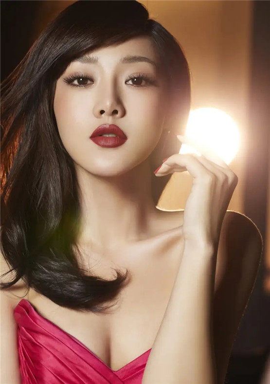 属木的女人戴什么好?