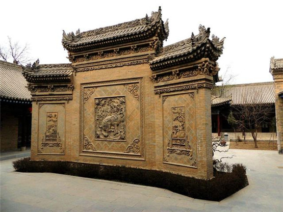 一生先苦后甜的八字特征
