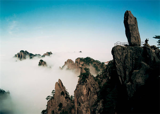 八字“官杀”为道之原则，人最好要带点“官杀”之气-易德轩吉祥网