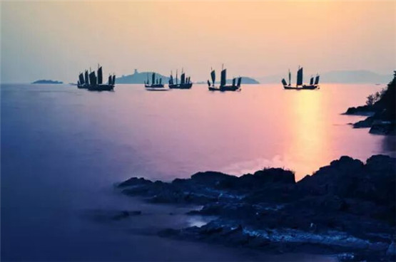 什么八字组合容易发生“家道中落”？-易德轩吉祥网