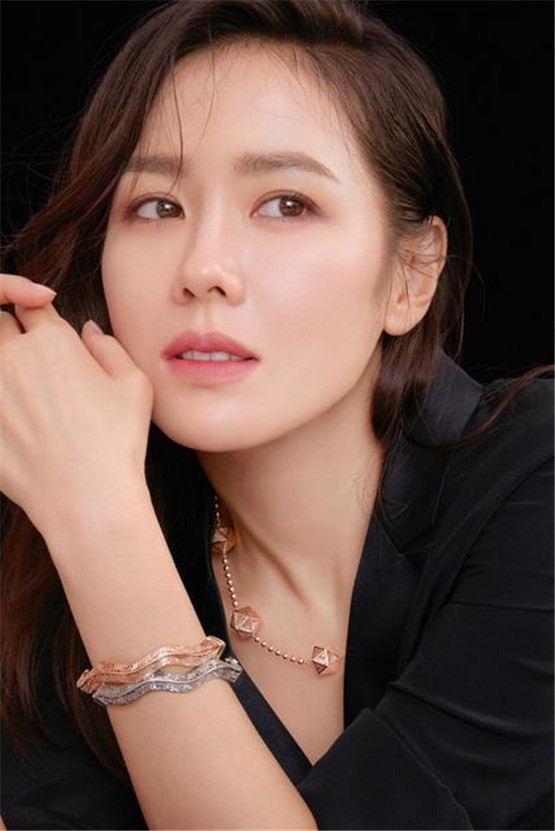 女命的两种情感驾驭模式“被动爱”和“主动要”，二者有何区别？-易德轩吉祥网