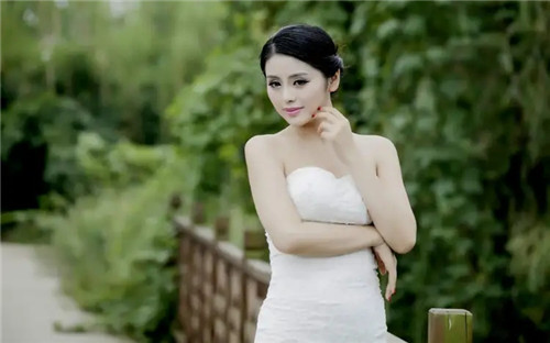 【马奔财乡】天生就是发财命-易德轩吉祥网