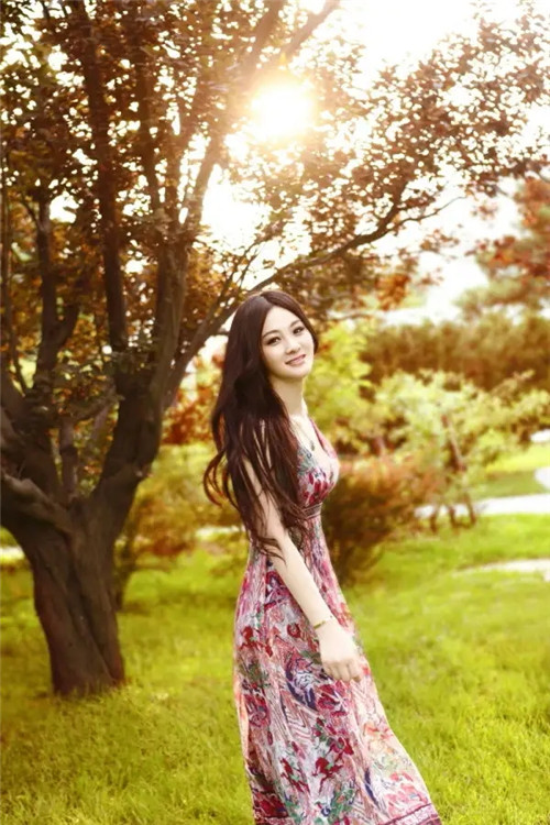 八字不同的十神组合所产生的精神内耗，它们的表现有什么不同？