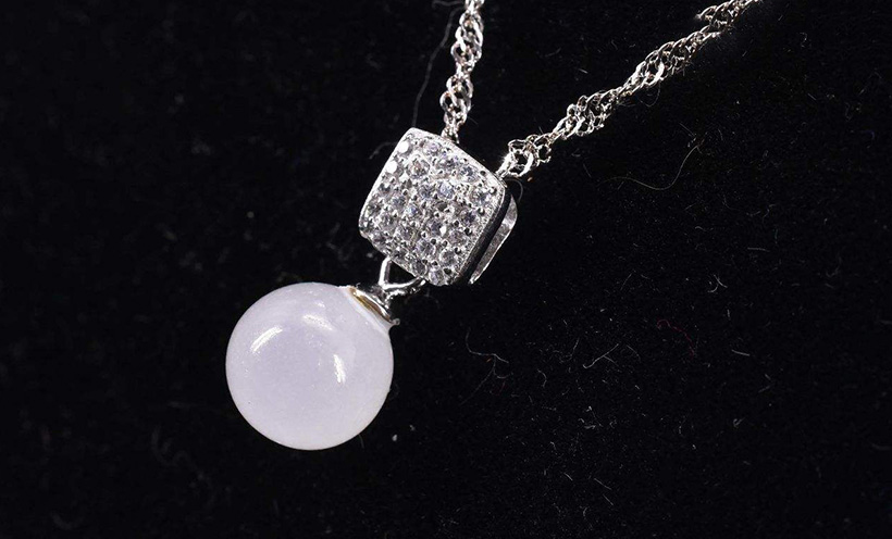 招财水晶 玉和水晶哪个更有灵气-易德轩吉祥商城