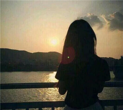 开运风水助你化解三角恋-易德轩吉祥商城