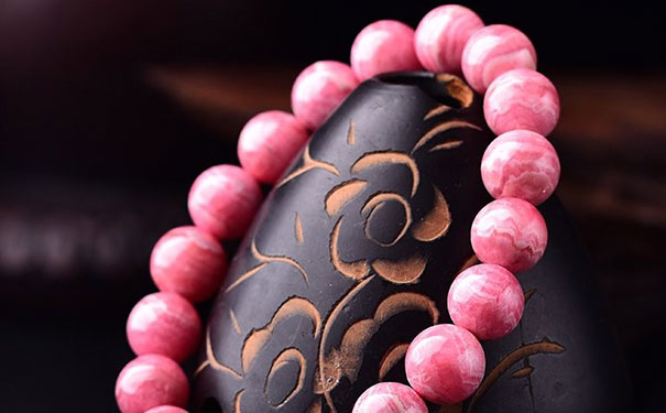 红纹石的功效与作用.灵性最强的水晶-易德轩吉祥商城 红纹石的功效与作用.灵性最强的水晶-易德轩吉祥商城