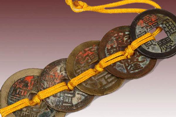 最旺入门玄关摆件 悬挂五帝铜钱招财化煞