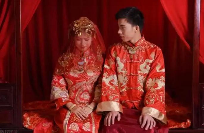 八字算一算你的婚姻-易德轩吉祥网
