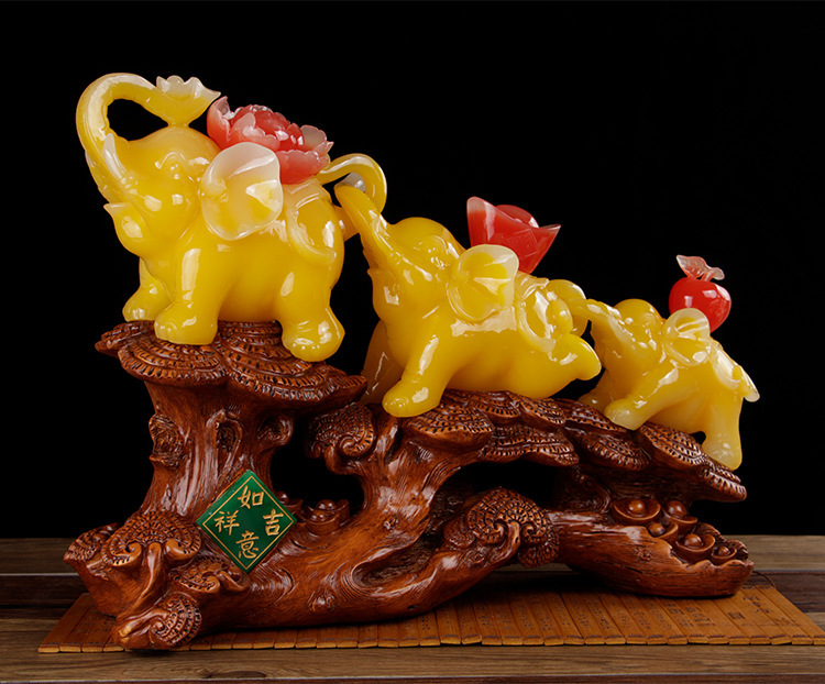 放在屋内保佑家人的家庭摆件 