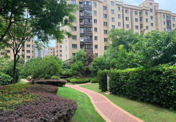 风水知识：进门见厕所怎么化解？