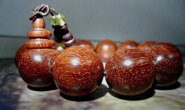 女人戴什么手串最养人?适合女生戴的5种手串对身体好-易德轩吉祥商城