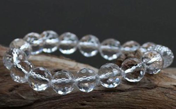 白色水晶球的风水作用-易德轩吉祥商城 白色水晶球的风水作用-易德轩吉祥商城