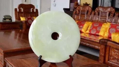 客厅玉石摆放风水技巧有哪些