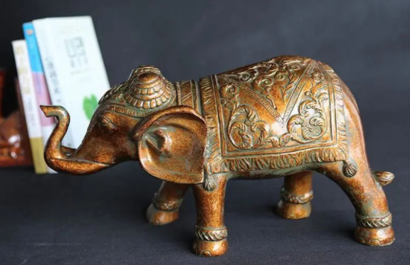 大象摆件如何摆放能招财 大象摆件如何摆放能招财