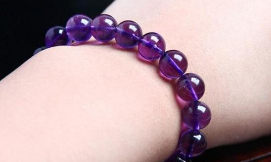 女人带紫水晶的好处(灵性最强的水晶)-易德轩风水设计网