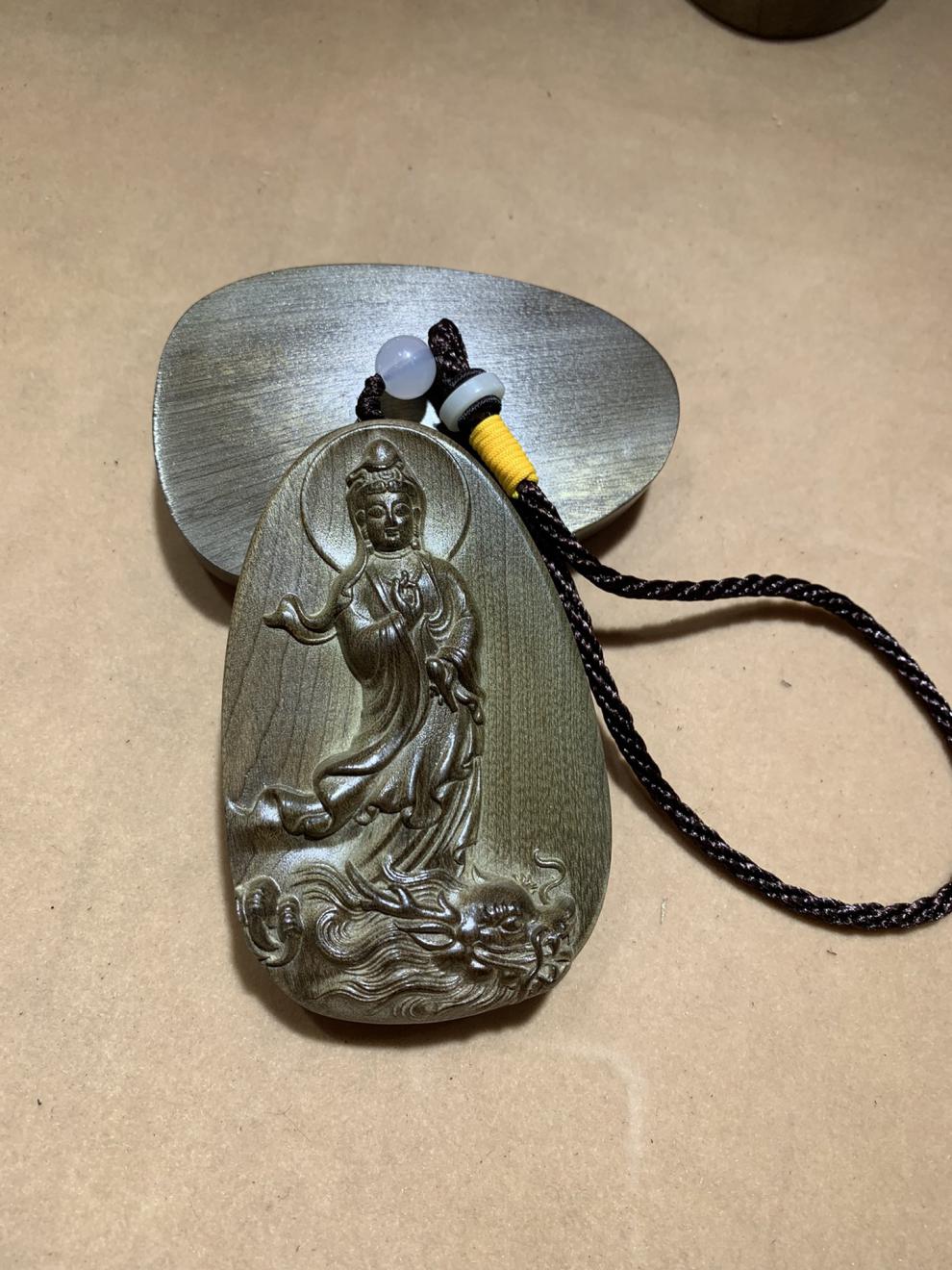 招偏财最厉害的佛牌观音菩萨佛牌庇佑众生