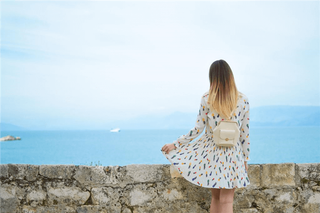 八字土命女性格、事业、婚姻命运深度解析