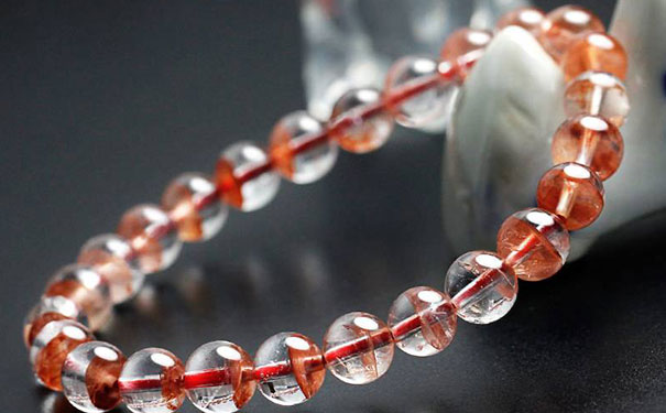 水晶球的作用与功效,不同颜色水晶球的作用与功效-易德轩吉祥商城