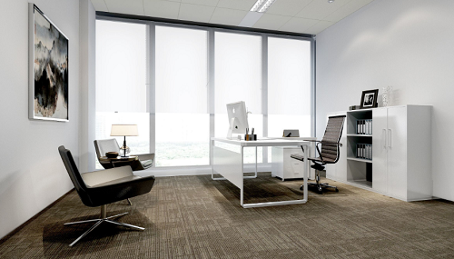 办公桌如何摆放才能生财