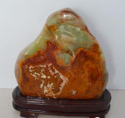 靠山石可摆放客厅的展示台