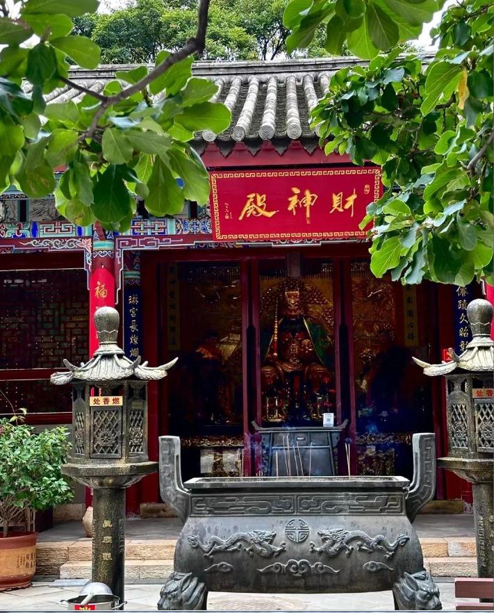 道家高人揭秘祖坟风水（对后代影响很大）