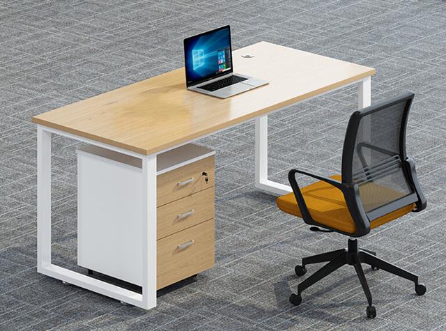 办公室个人照片摆放風水 办公室忌摆过亮眼照片 办公室个人照片摆放風水 办公室忌摆过亮眼照片