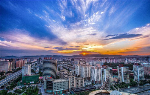 房子左边青龙位最忌什么?凶虎压青龙对谁有危害?-易德轩吉祥商城 房子左边青龙位最忌什么?凶虎压青龙对谁有危害?-易德轩吉祥商城